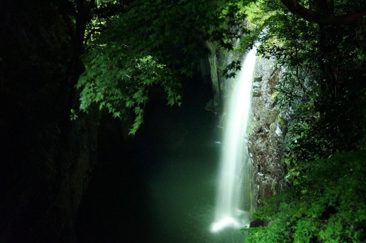 Kagura No Yakata Hotel Takacsiho Kültér fotó