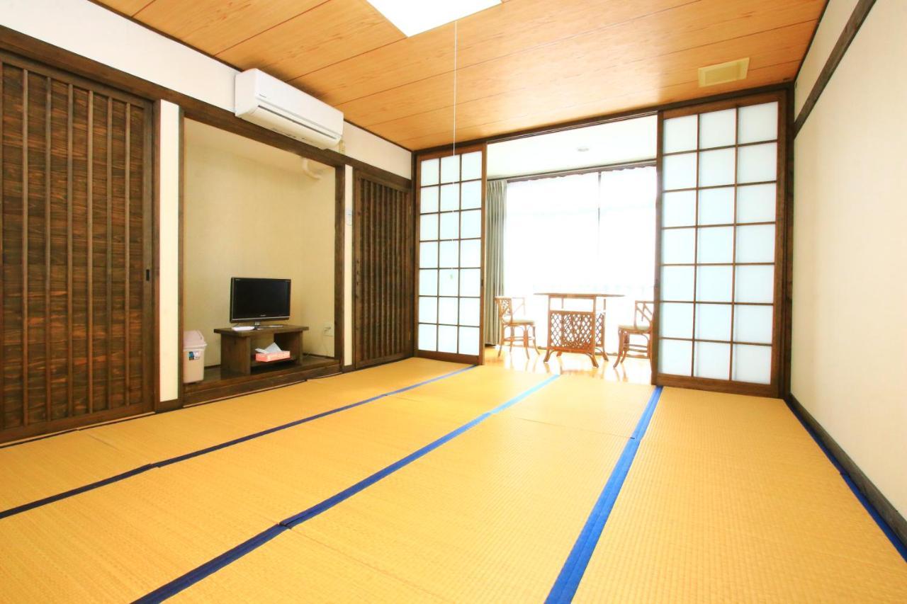 Kagura No Yakata Hotel Takacsiho Kültér fotó
